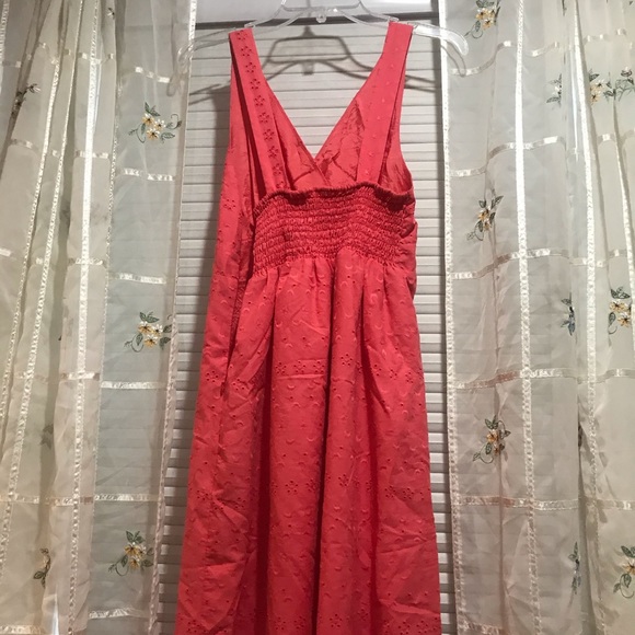 Dress - Picture 5 of 5